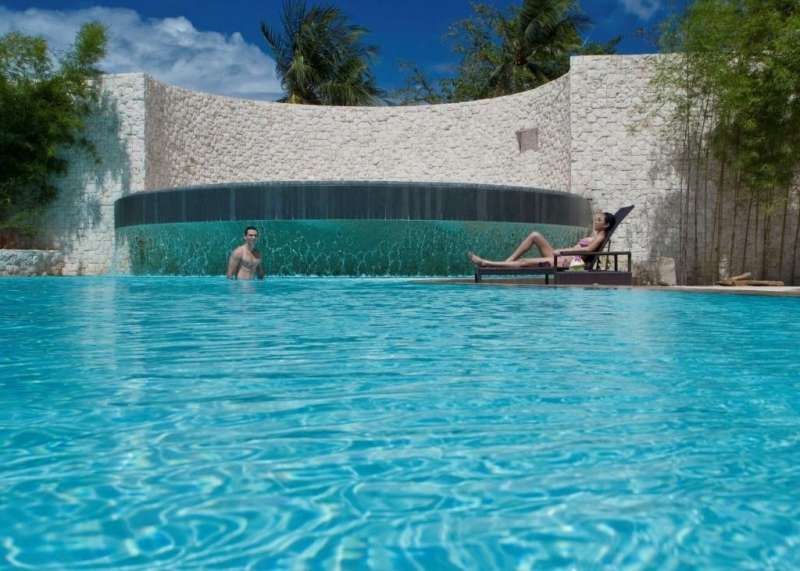 フィリピン留学 Cebu21 - Genius English-Swimming pool-6